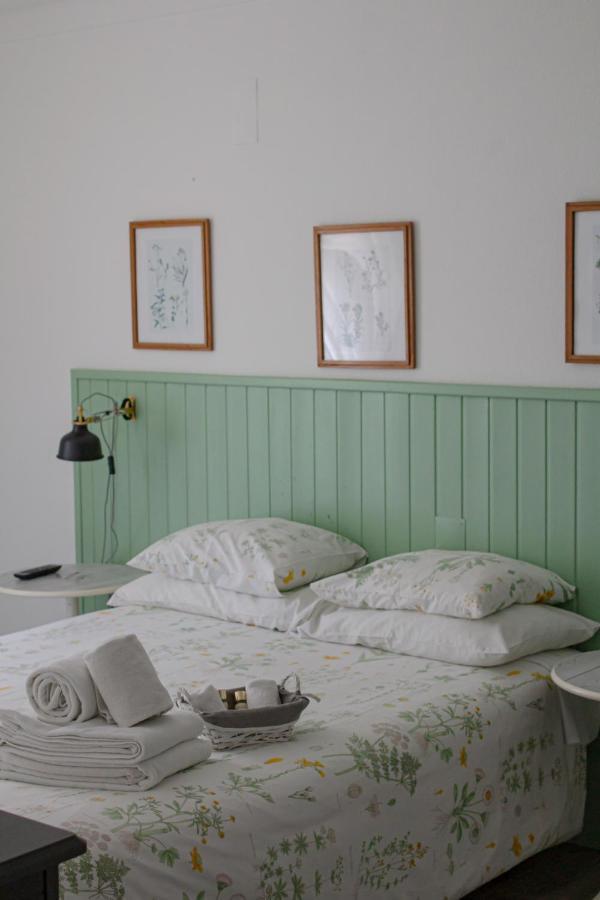 Vinnus Guesthouse Ericeira Exterior photo